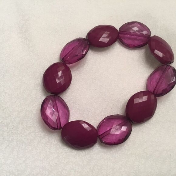 Light and Dark Acrylic Purple Bracelet - Picture 3 of 4